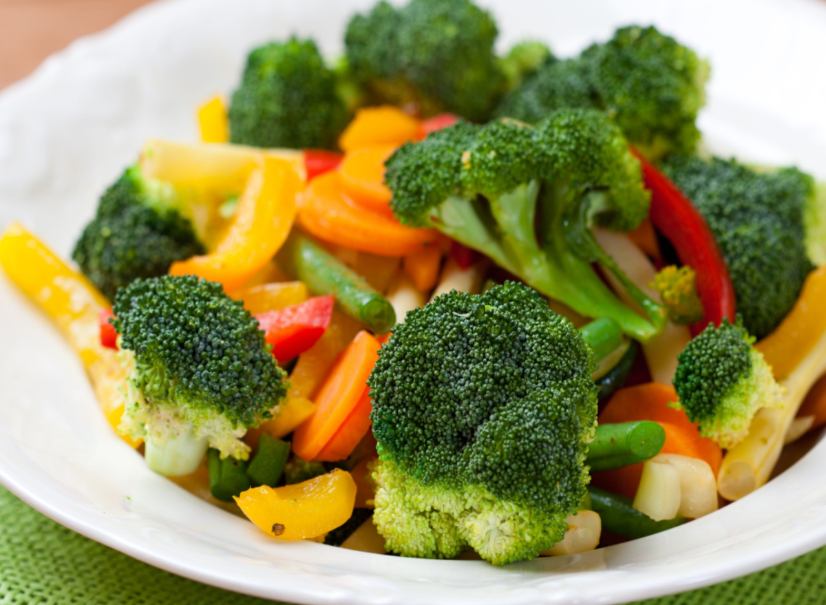 sauteed broccoli, peppers and carrots