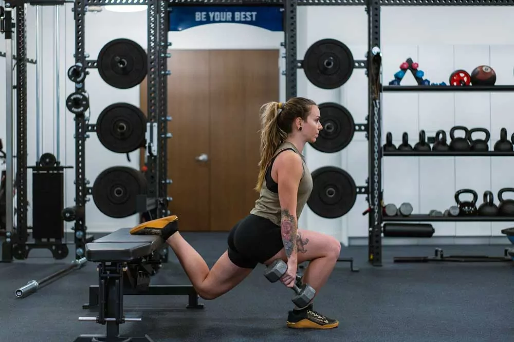 Exercise Bulgarian Split Squat with a Bar