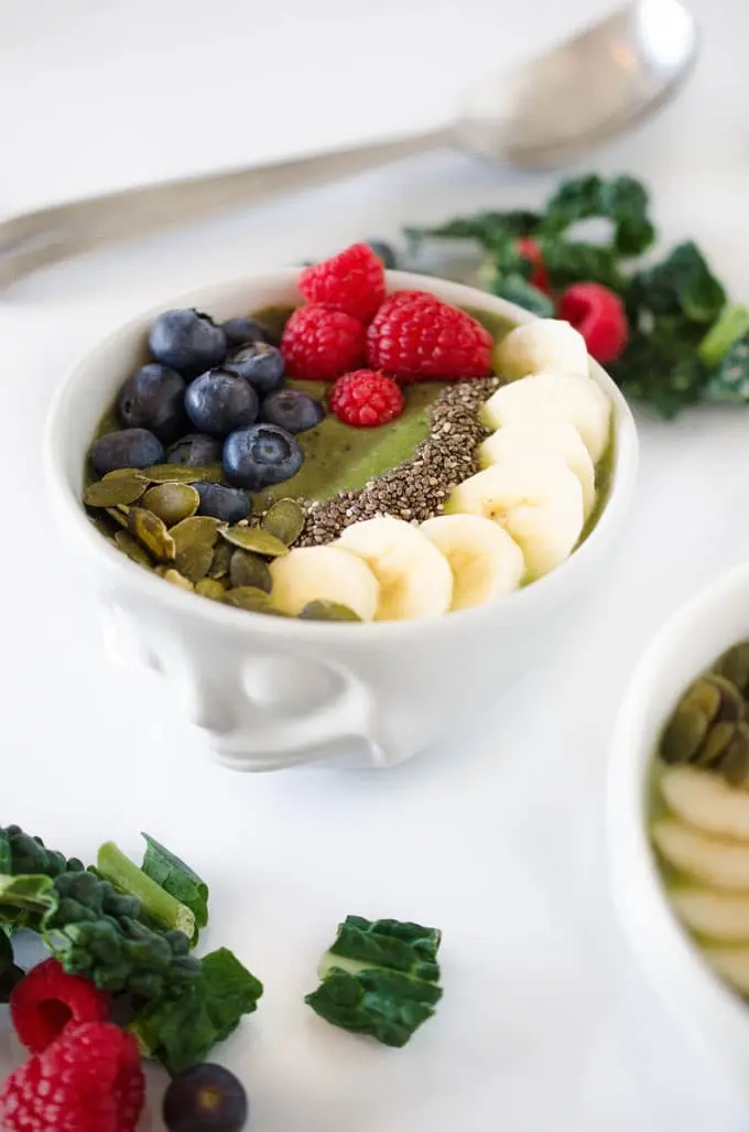 Berry and Kale Smoothie Bowl