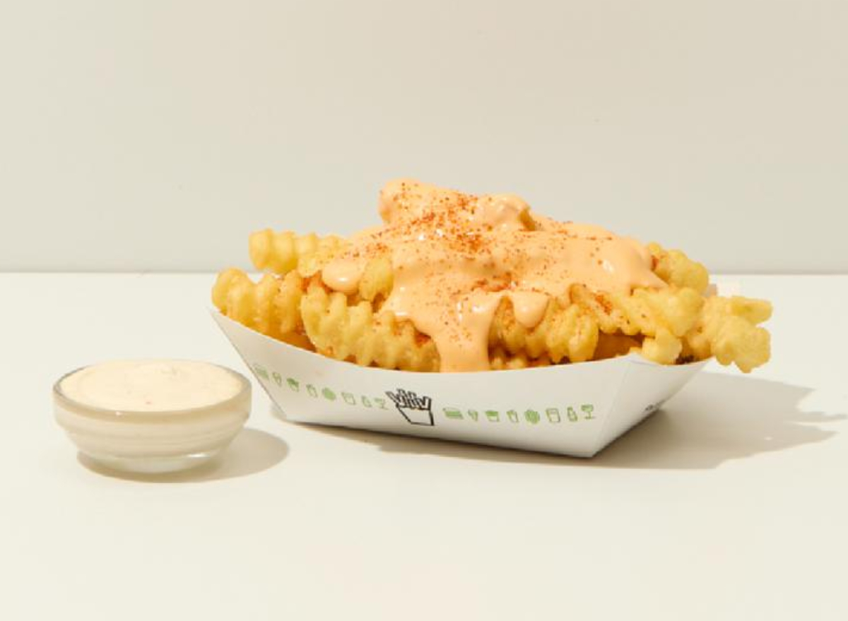 shake shack buffalo spice cheese fries