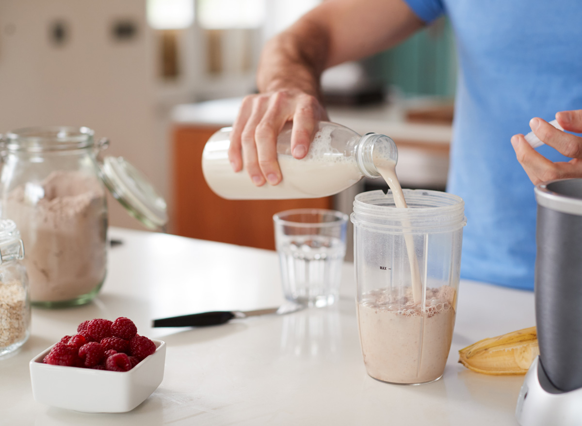 Make a Protein Shake Smoothie Using a Hand Blender