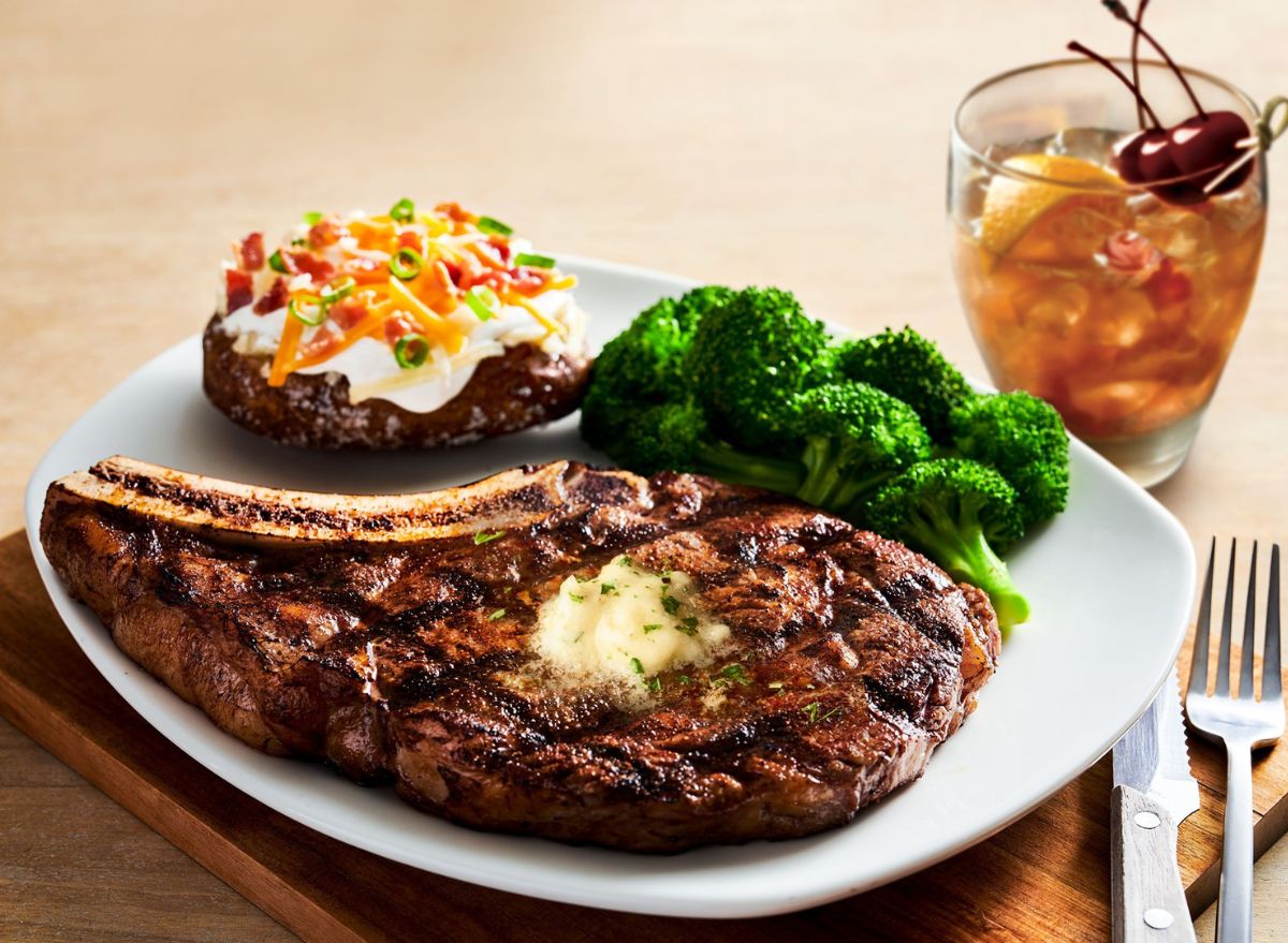 Outback Steakhouse Classic Prime Rib 24 oz