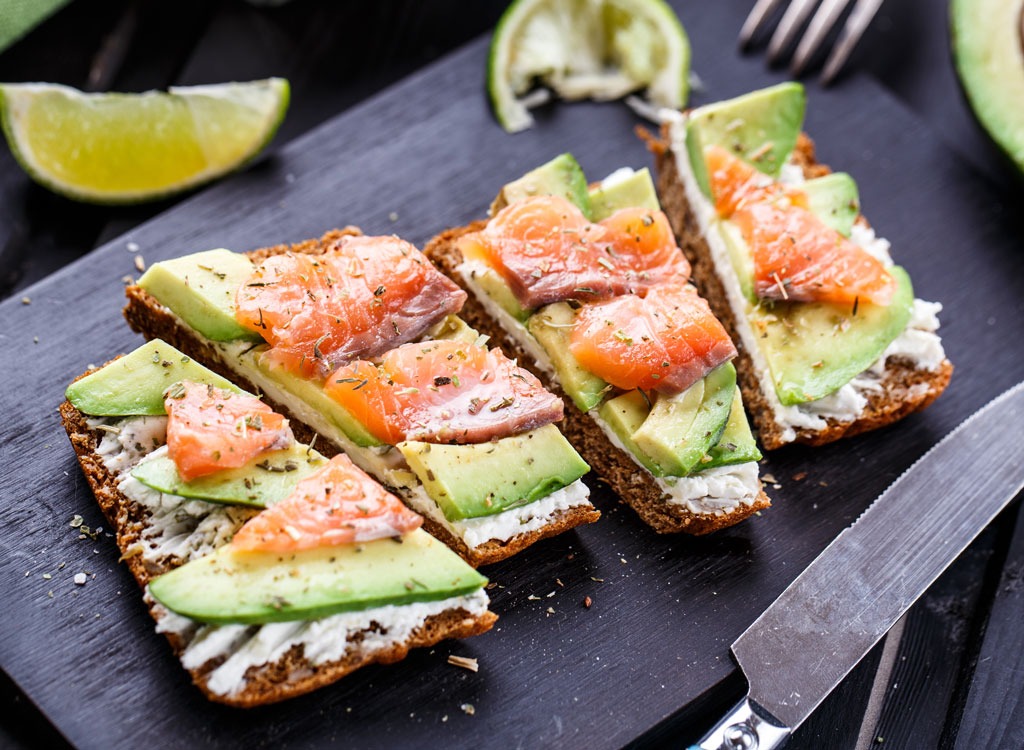 smoked-salmon-toast-with-avocado