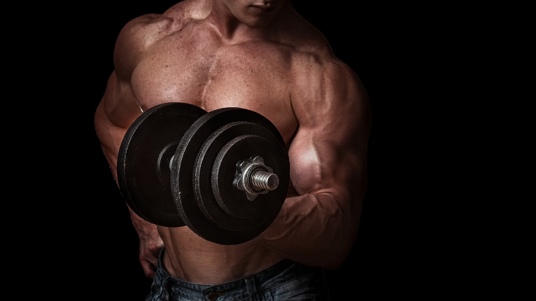 athlete weightlifting during a cutting face