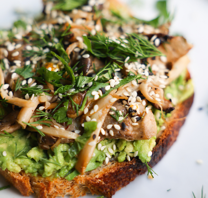 Nutritional information on toast with mushrooms and avocado